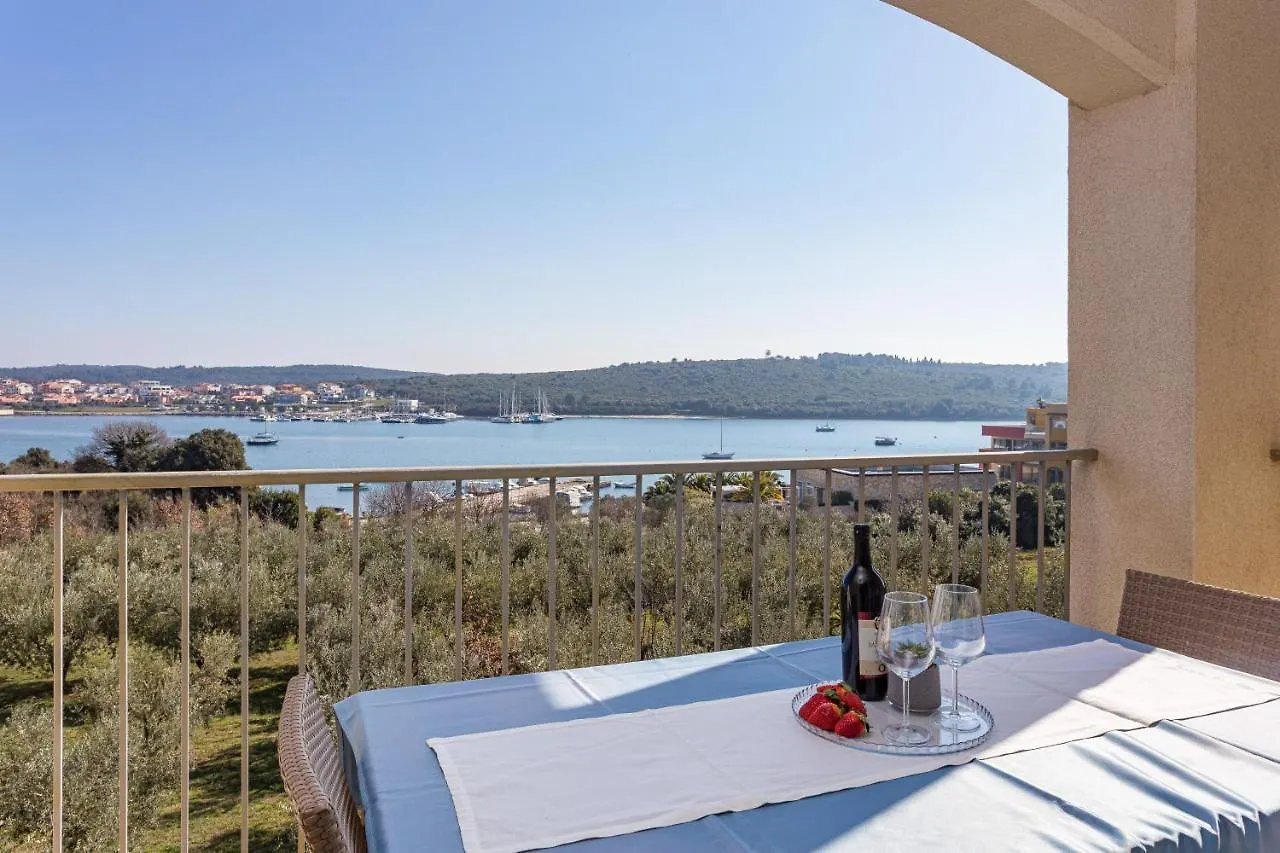 Residence Superior Del Mar Banjole Lejlighedshotel